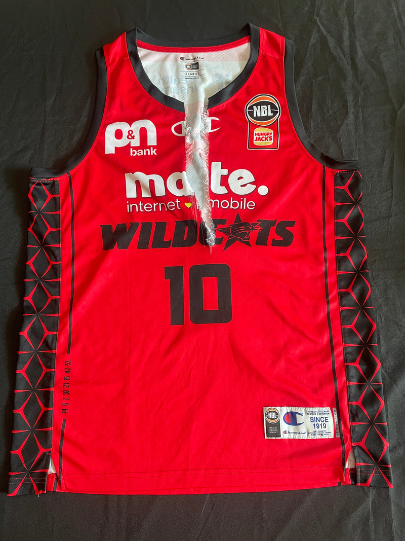 2024/25 Home Jersey HENSHALL